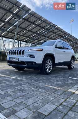Позашляховик / Кросовер Jeep Cherokee 2015 в Львові
