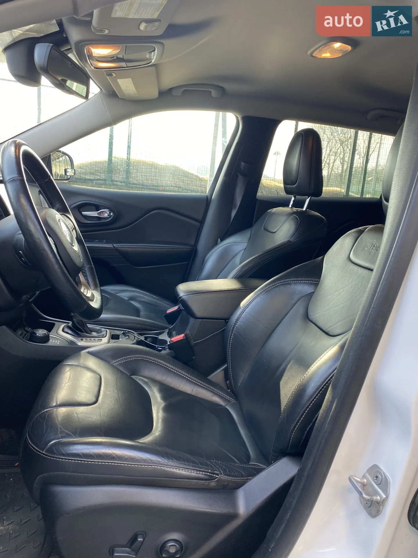 2015 Jeep Cherokee - мініатюра 19
