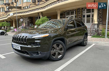 Позашляховик / Кросовер Jeep Cherokee 2016 в Києві