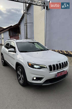 Позашляховик / Кросовер Jeep Cherokee 2019 в 