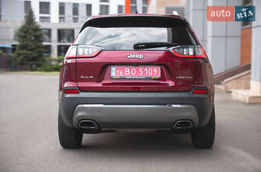 Внедорожник / Кроссовер Jeep Cherokee 2020 в 