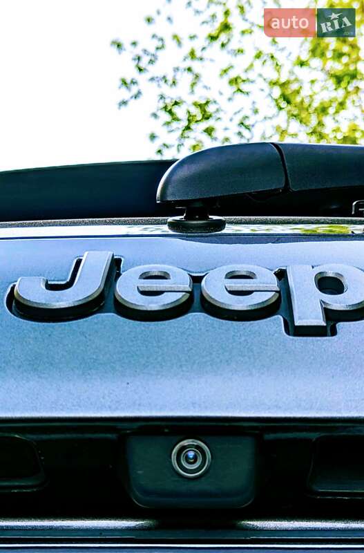 Внедорожник / Кроссовер Jeep Cherokee 2018 в Славутиче