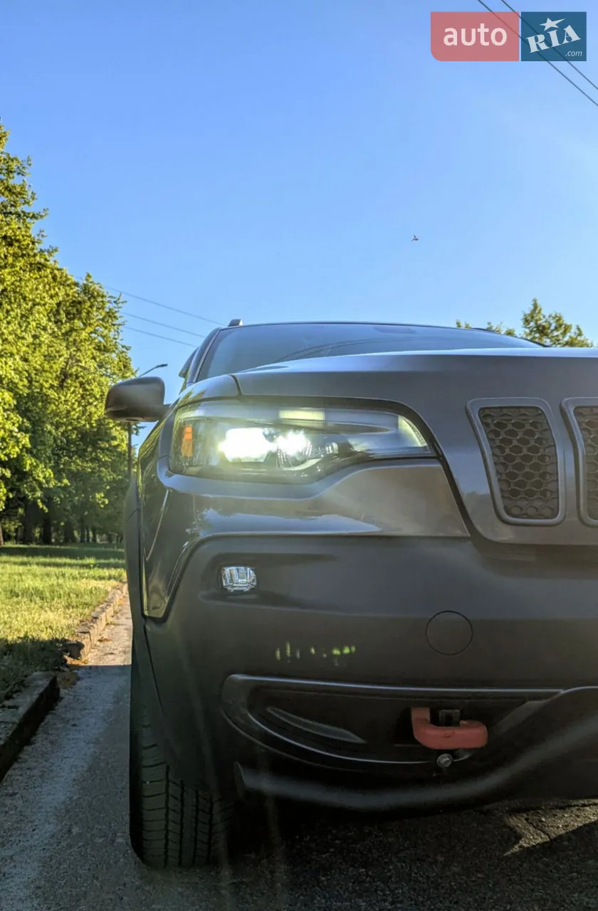 2017 Jeep Cherokee - мініатюра 12