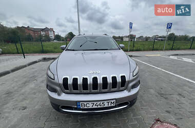Внедорожник / Кроссовер Jeep Cherokee 2015 в Стрые