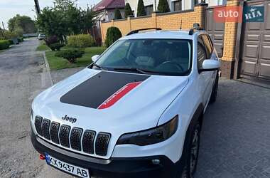Внедорожник / Кроссовер Jeep Cherokee 2020 в 