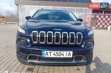 Позашляховик / Кросовер Jeep Cherokee 2015 в 