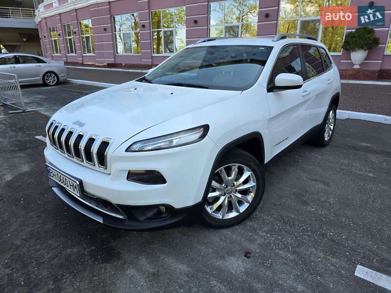 Позашляховик / Кросовер Jeep Cherokee 2016 в 