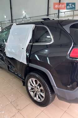 Внедорожник / Кроссовер Jeep Cherokee 2019 в 