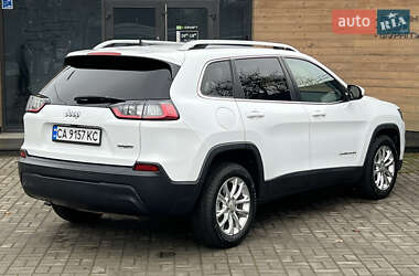 Позашляховик / Кросовер Jeep Cherokee 2018 в 