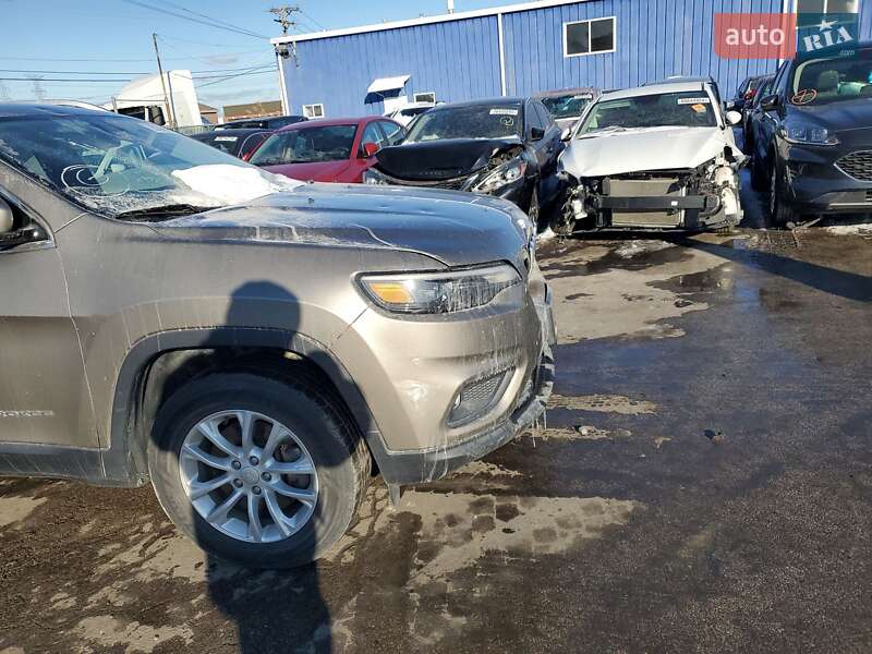 Позашляховик / Кросовер Jeep Cherokee 2019 в Львові