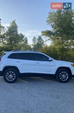 Позашляховик / Кросовер Jeep Cherokee 2020 в 