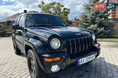 Позашляховик / Кросовер Jeep Cherokee 2003 в 