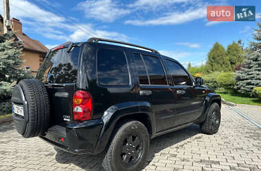 Позашляховик / Кросовер Jeep Cherokee 2003 в 