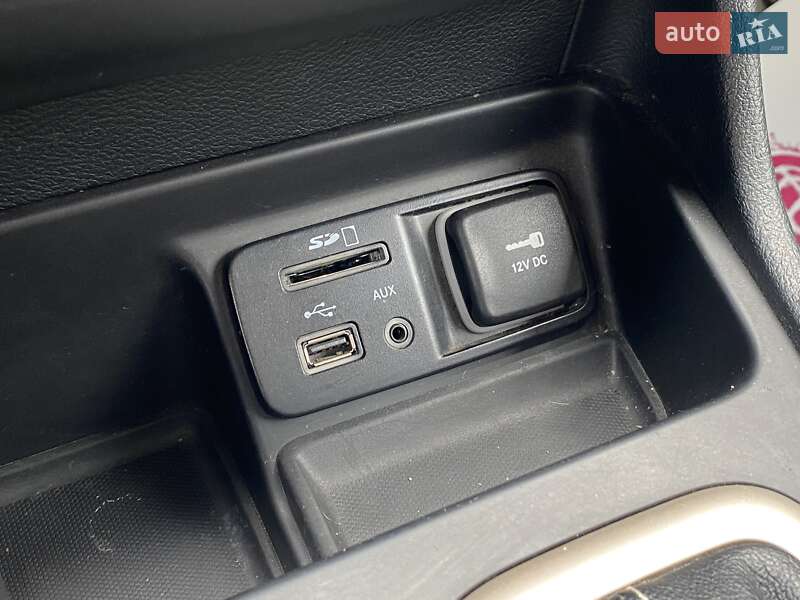 Позашляховик / Кросовер Jeep Cherokee 2015 в Дніпрі
