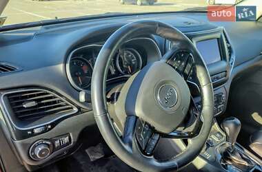 Внедорожник / Кроссовер Jeep Cherokee 2021 в 