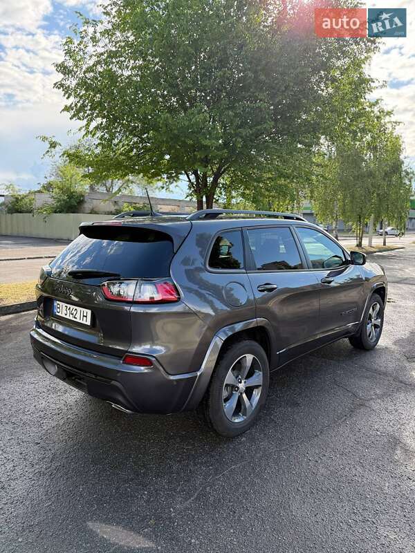 Позашляховик / Кросовер Jeep Cherokee 2019 в Кременчуці