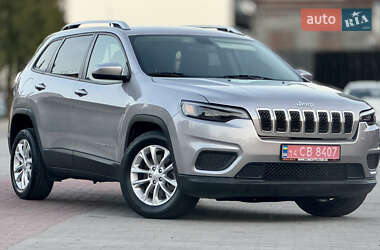 Внедорожник / Кроссовер Jeep Cherokee 2020 в 