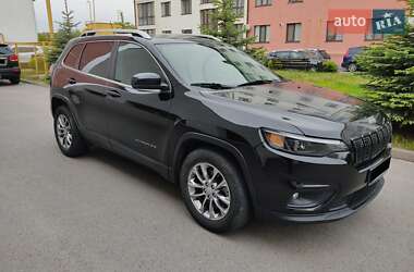 Позашляховик / Кросовер Jeep Cherokee 2019 в 