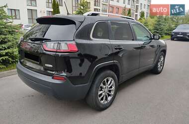 Позашляховик / Кросовер Jeep Cherokee 2019 в 