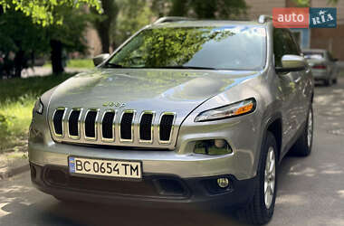 Внедорожник / Кроссовер Jeep Cherokee 2017 в Киеве