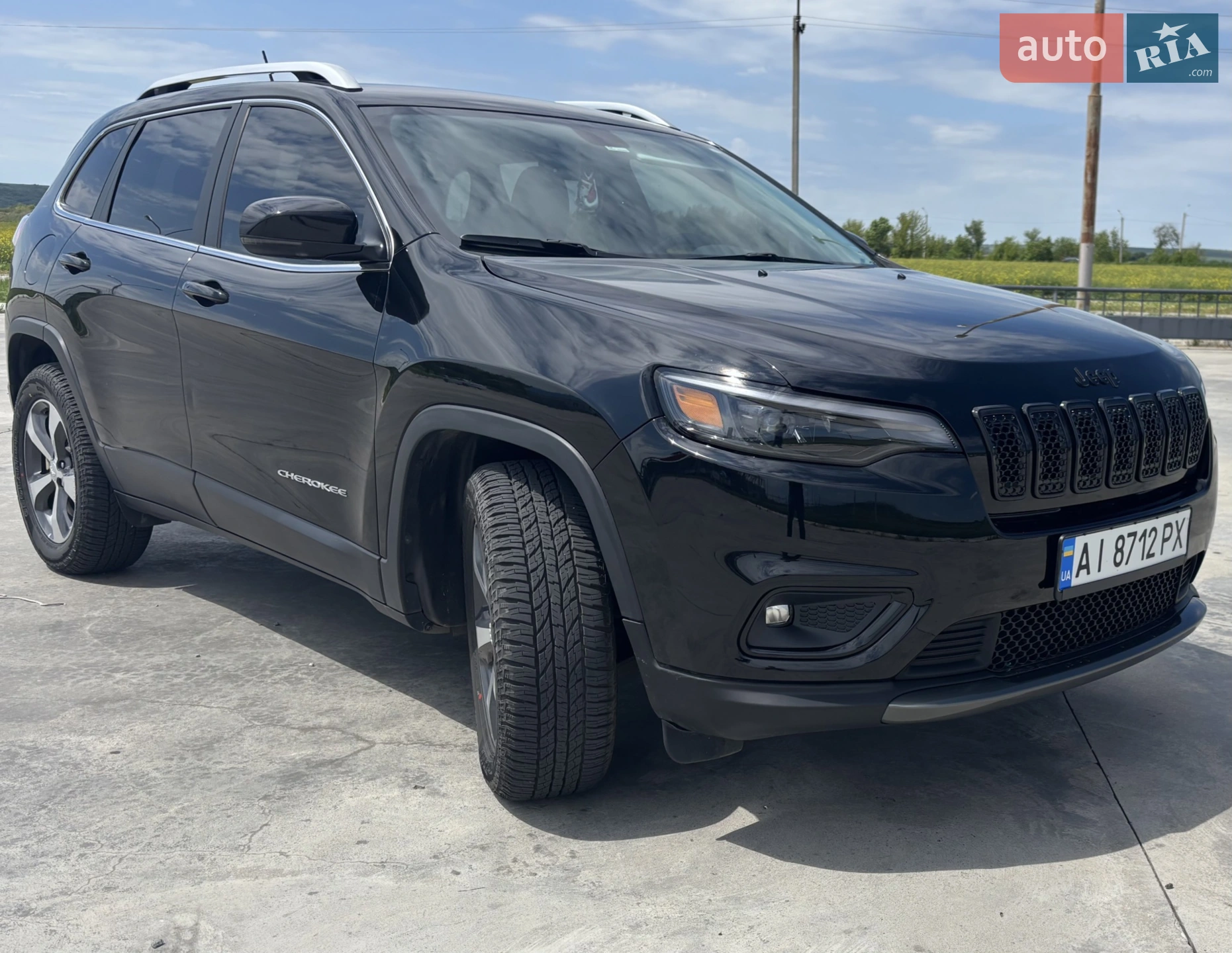 2019 Jeep Cherokee - мініатюра 2