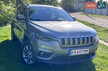 Внедорожник / Кроссовер Jeep Cherokee 2020 в 
