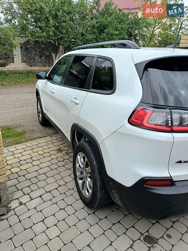 Внедорожник / Кроссовер Jeep Cherokee 2021 в Виннице