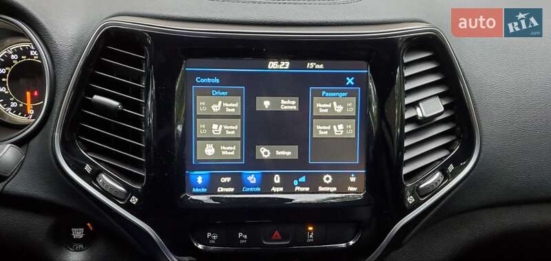 Внедорожник / Кроссовер Jeep Cherokee 2020 в Киеве