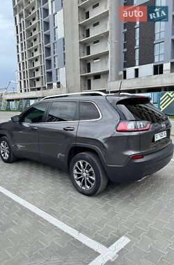 Внедорожник / Кроссовер Jeep Cherokee 2019 в 