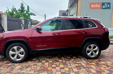 Внедорожник / Кроссовер Jeep Cherokee 2020 в 