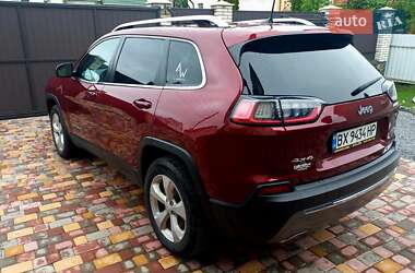 Внедорожник / Кроссовер Jeep Cherokee 2020 в 