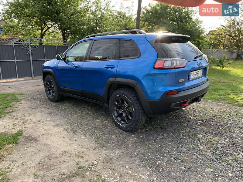 Позашляховик / Кросовер Jeep Cherokee 2019 в Полтаві