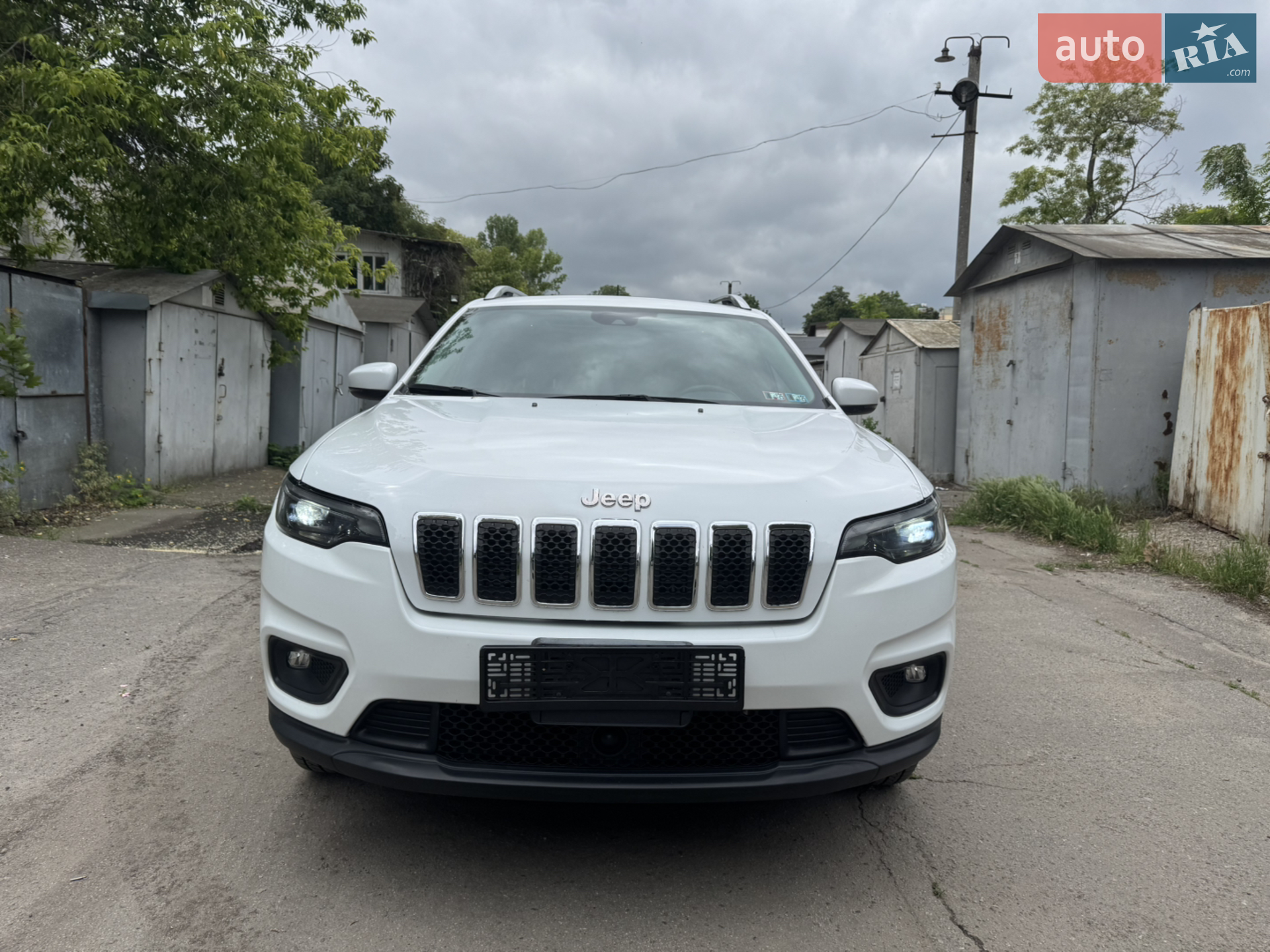 2020 Jeep Cherokee - мініатюра 5