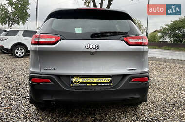 Внедорожник / Кроссовер Jeep Cherokee 2017 в 