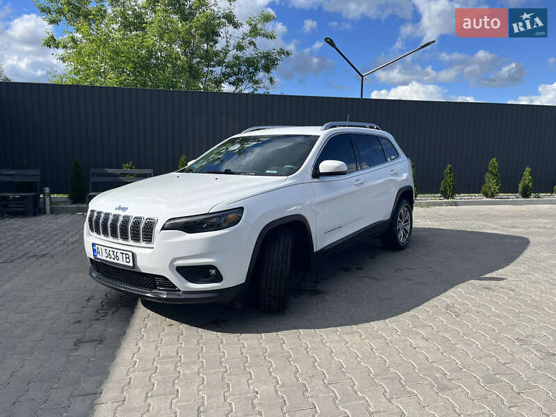 Внедорожник / Кроссовер Jeep Cherokee 2018 в 