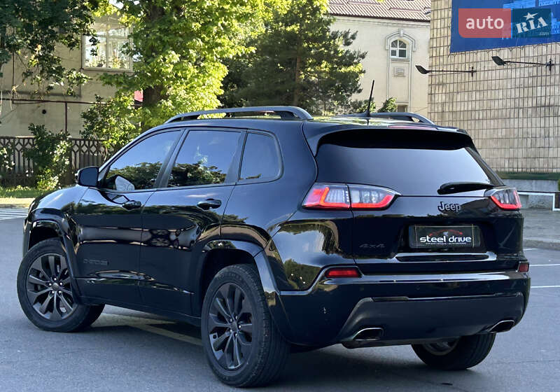 Внедорожник / Кроссовер Jeep Cherokee 2018 в Николаеве