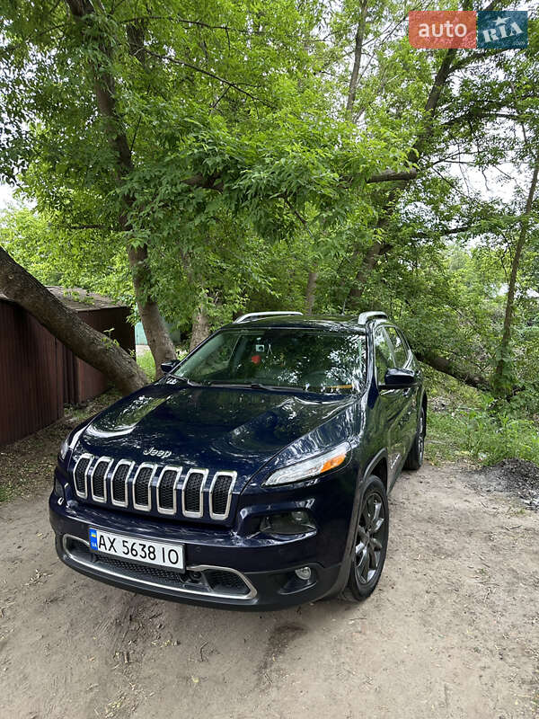 Позашляховик / Кросовер Jeep Cherokee 2014 в Харкові