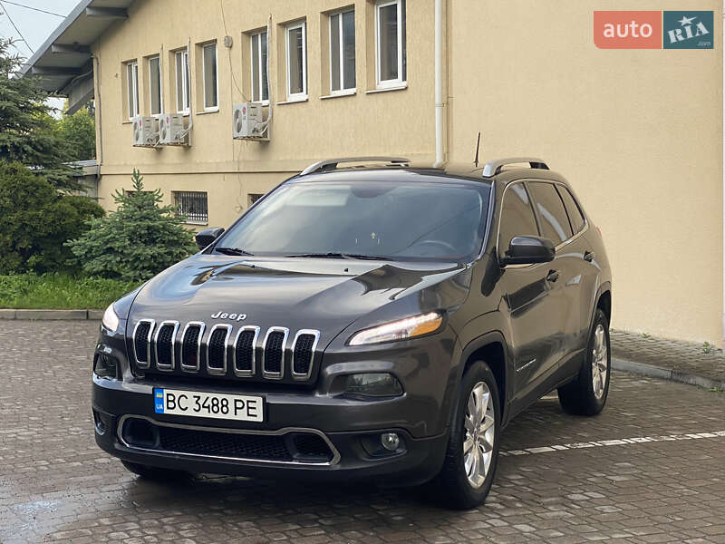 Внедорожник / Кроссовер Jeep Cherokee 2016 в Трускавце