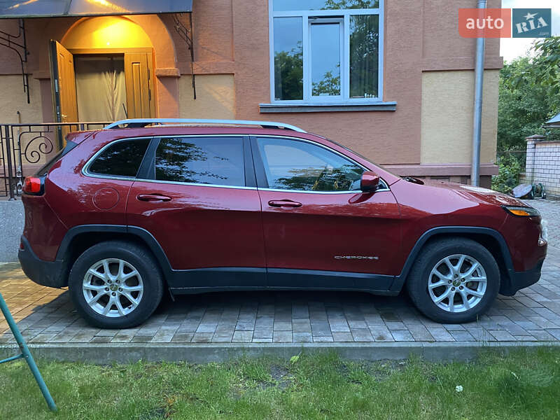 Внедорожник / Кроссовер Jeep Cherokee 2017 в Стрые