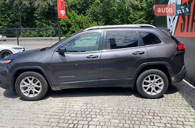 Внедорожник / Кроссовер Jeep Cherokee 2016 в 