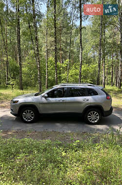 Внедорожник / Кроссовер Jeep Cherokee 2021 в 