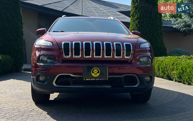 Внедорожник / Кроссовер Jeep Cherokee 2016 в Львове