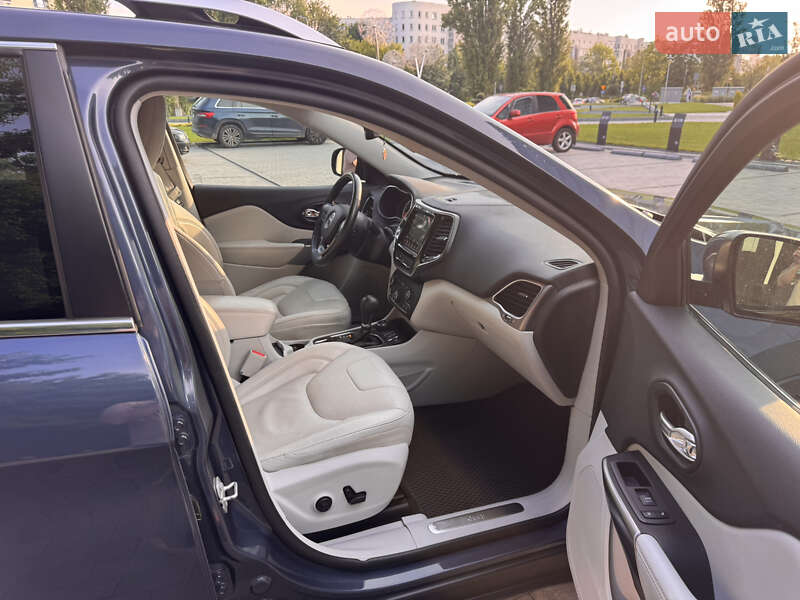 Внедорожник / Кроссовер Jeep Cherokee 2019 в Виннице фото 11 Внедорожник / Кроссовер Jeep Cherokee 2019 в Виннице