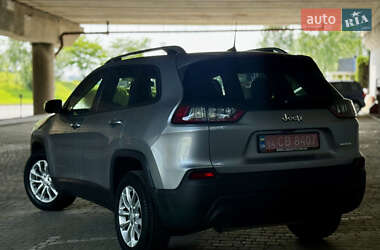 Внедорожник / Кроссовер Jeep Cherokee 2020 в 