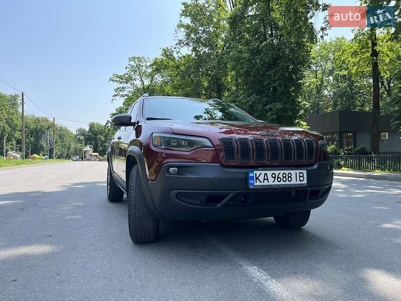 Внедорожник / Кроссовер Jeep Cherokee 2020 в Виннице