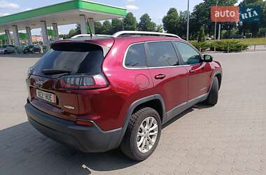 Позашляховик / Кросовер Jeep Cherokee 2019 в 