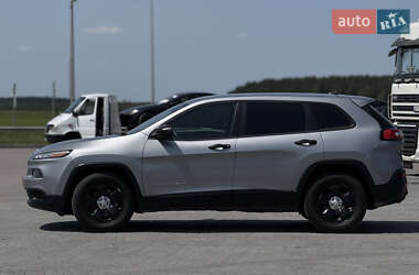 Внедорожник / Кроссовер Jeep Cherokee 2015 в 