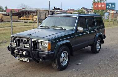 Позашляховик / Кросовер Jeep Cherokee 1992 в Одесі