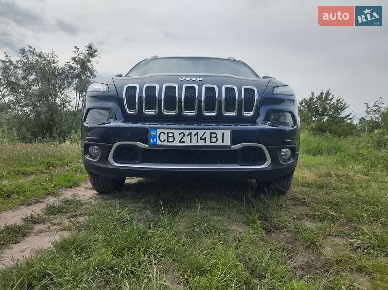 Внедорожник / Кроссовер Jeep Cherokee 2015 в Прилуках