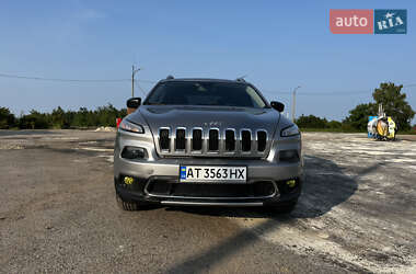 Позашляховик / Кросовер Jeep Cherokee 2017 в Івано-Франківську